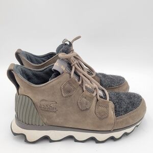 Sorel Kinetic Caribou Lace Up Booties size 7.5 Waterproof